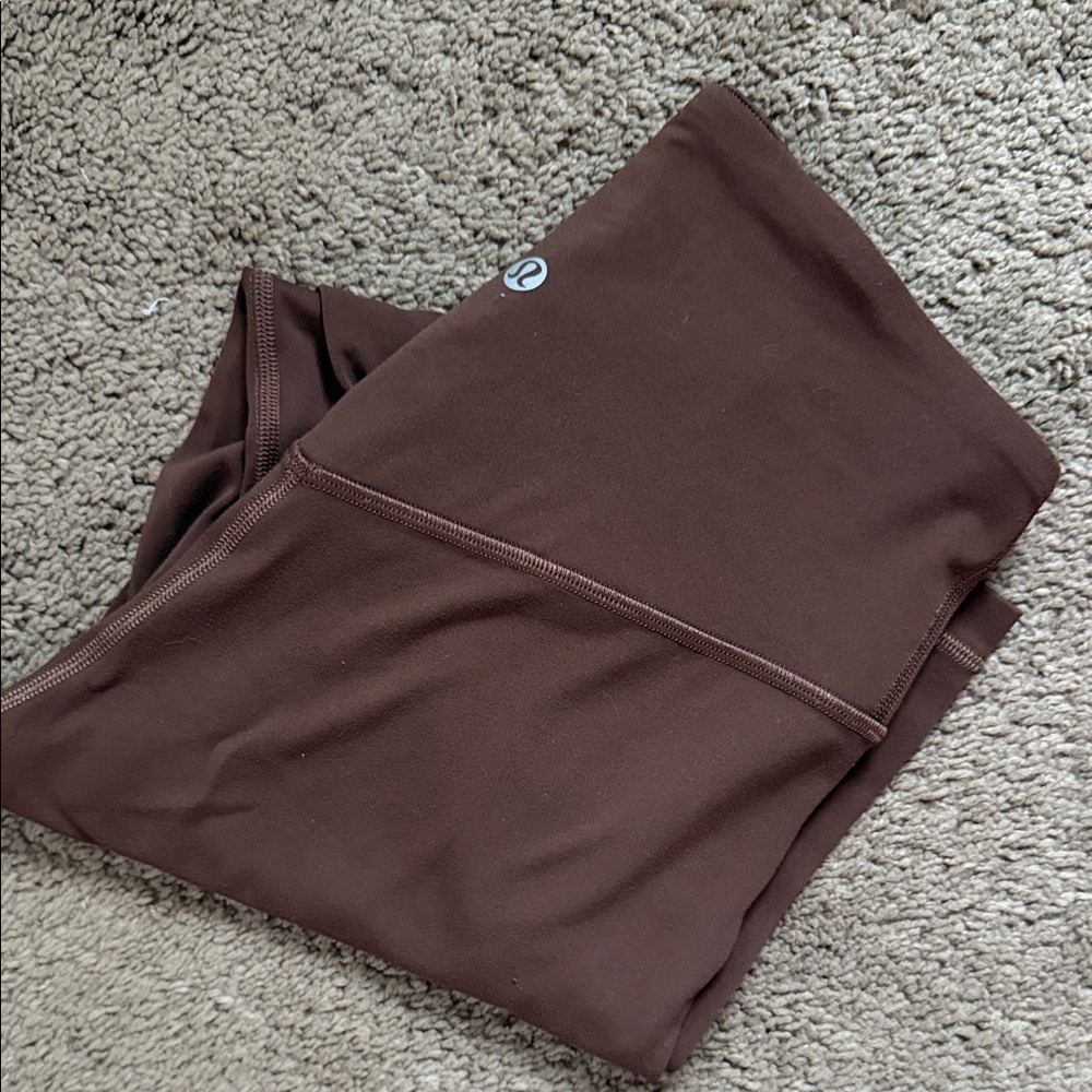 Lululemon EUC 6 chocolate brown